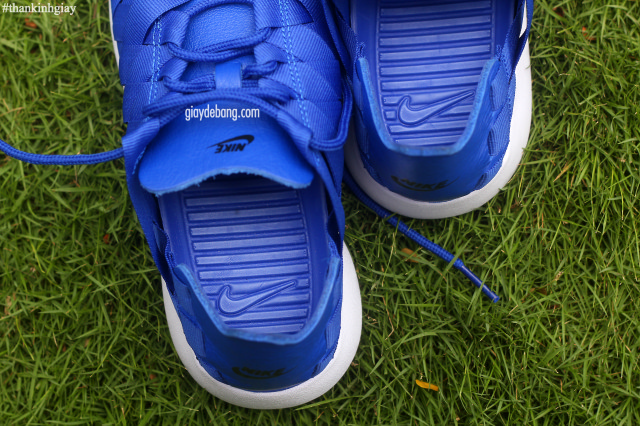 Nike Wmns Roshe Run Woven Royal Blue White 9