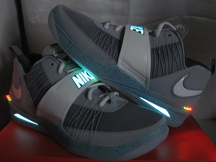 Nike Zoom Revis Mag Customs 1