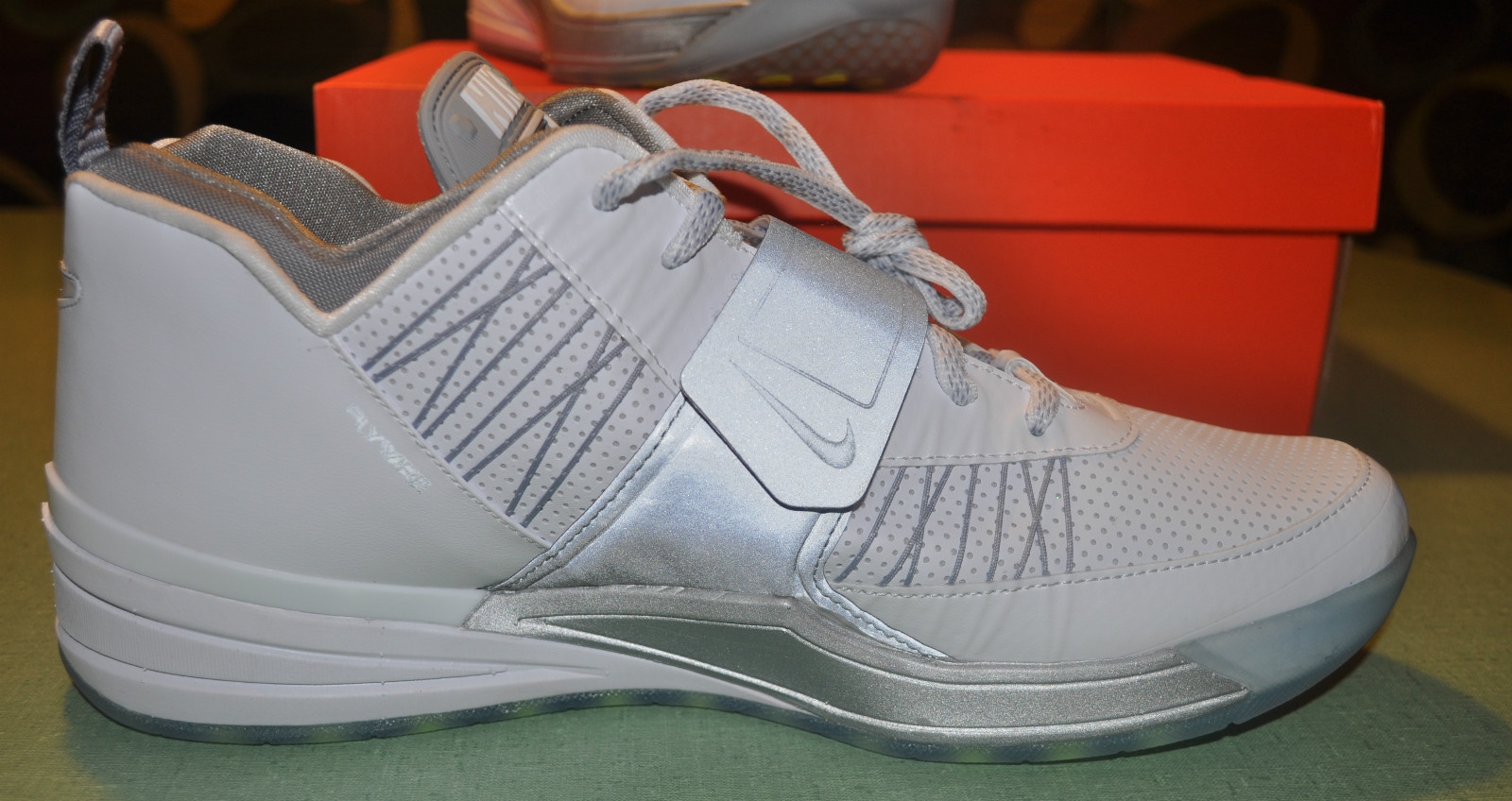 Nike Zoom Revis Reflective Silver 07