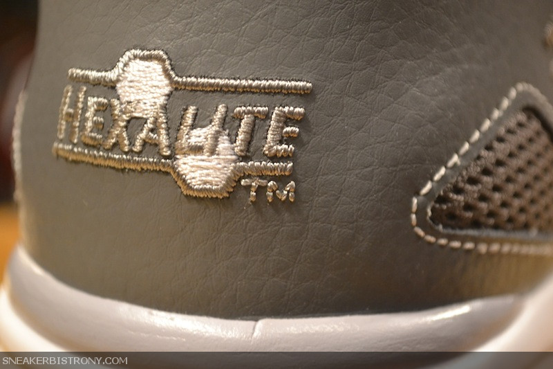 Reebok Pump Omni Lite Steel Shark White 4