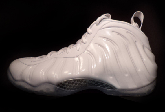 Nike Air Foamposite One “White” – Release Reminder