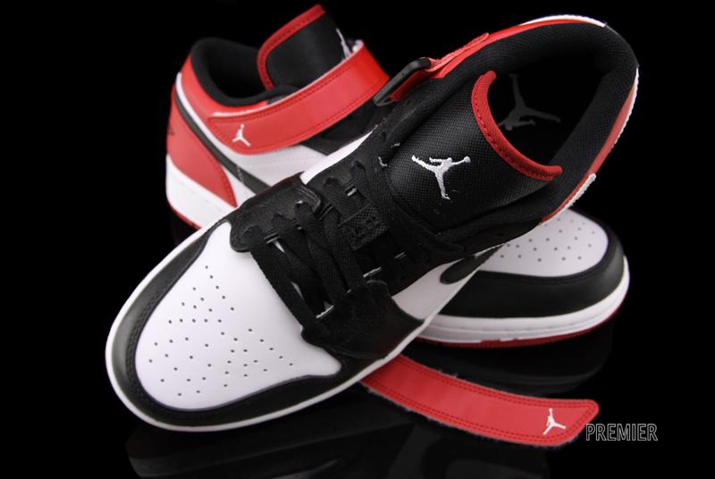 Air Jordan 1 Strap Low Black Toe 06