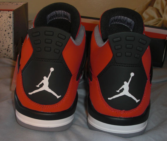 Air Jordan IV \