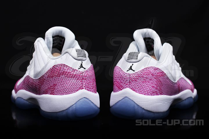 Air Jordan Xi Low Gs White Pink Snakeskin 08
