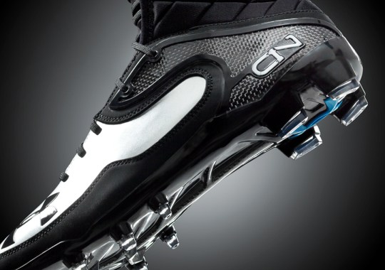Under Armour Cam Highlight Cleat – Black – White