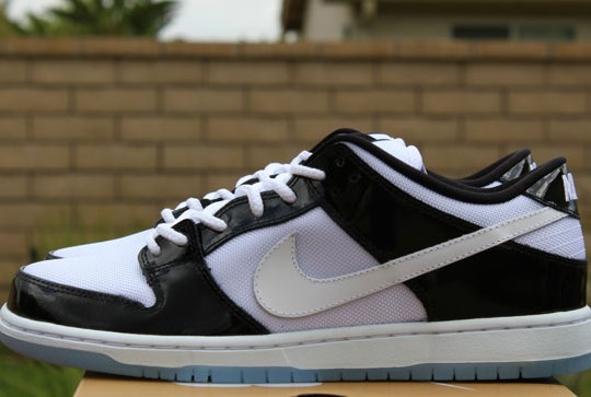 Nike SB Dunk Low “Concord” – Release Reminder