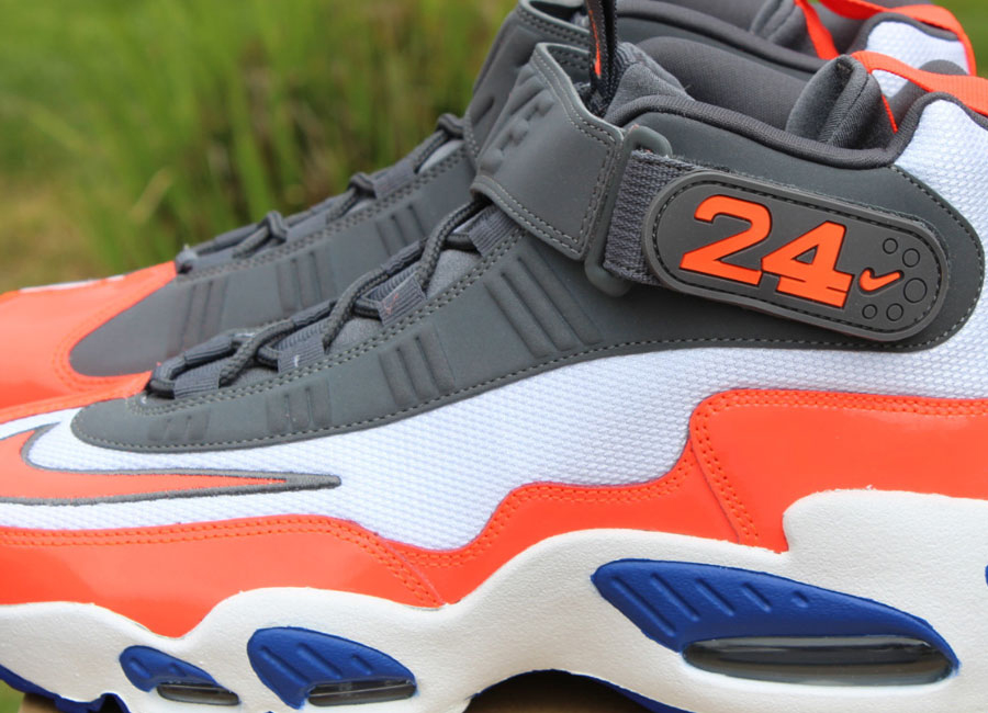 Nike Air Griffey Max 1 - Total Crimson - Hyper Blue