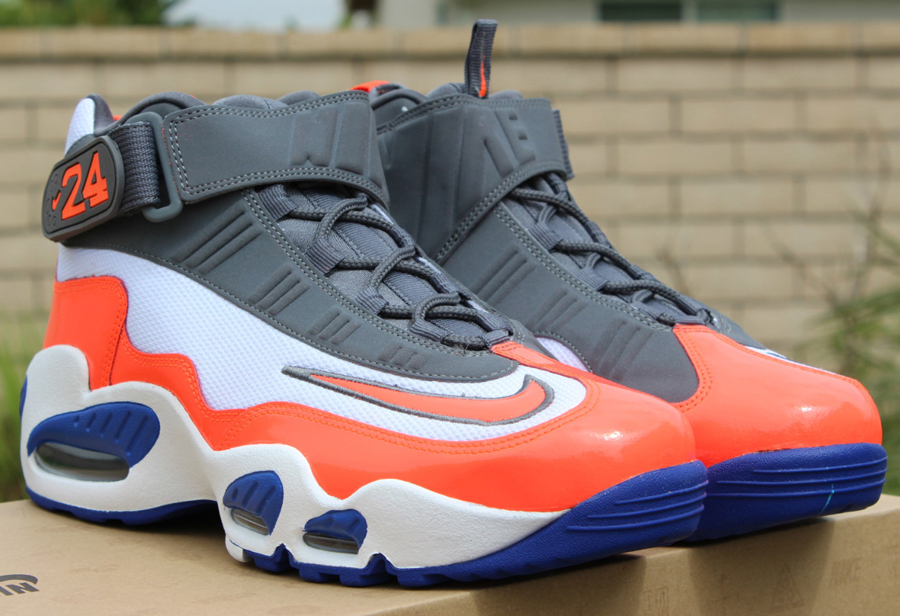 2012 Nike Air Griffey Max 1 Total Crimson/Hyper Blue Training