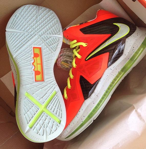 Infrared Volt Nike Lebron X Elite 3