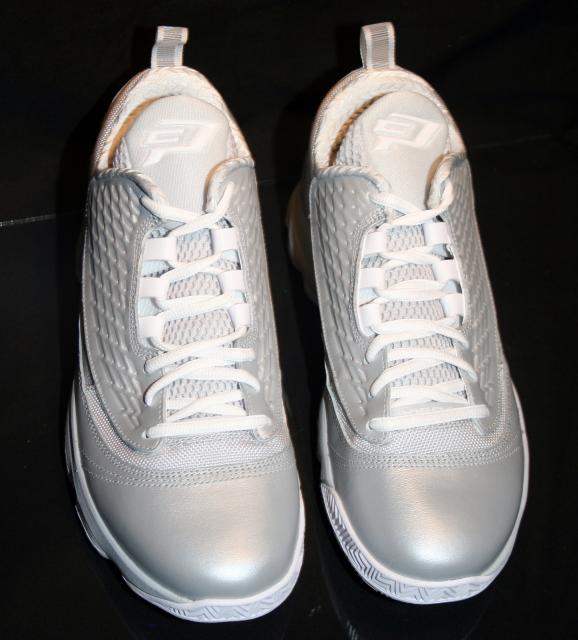 Jordan Cp3 Vi Ae Metallic Silver White 05