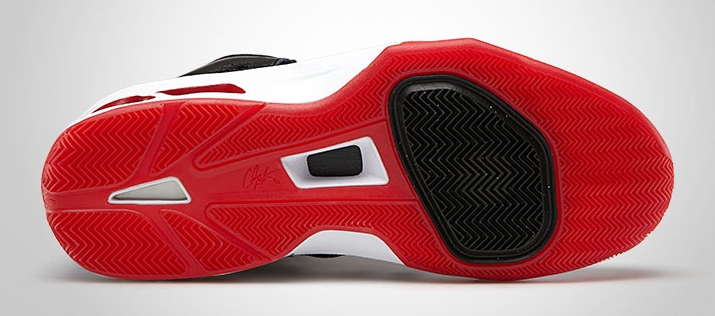 Jordan Melo M9 Black Gym Red White 03