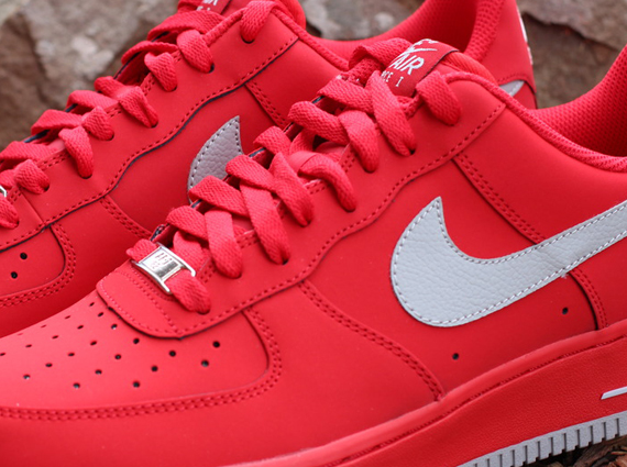 Nike Air Force 1 Low – University Red – Strata Grey