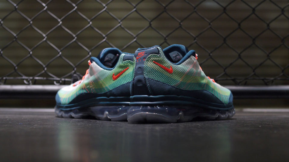 Nike Air Max 95 Dynamic Flywire Sport Turquoise Bright Crimson 2