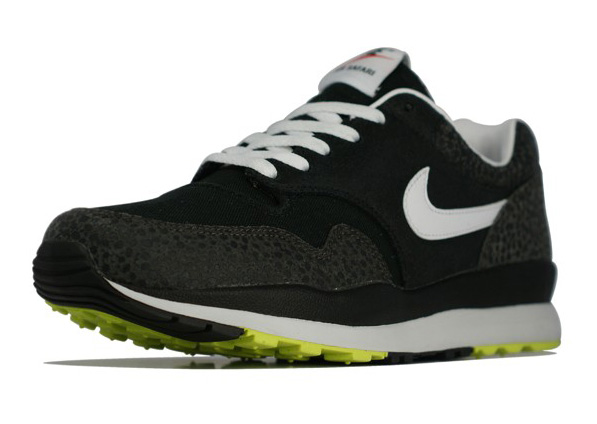 Nike Air Safari Vntg Black Night Stage Pure Platinum 4