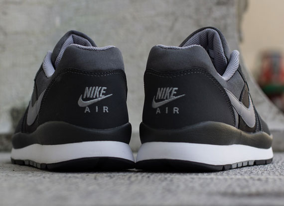 Puntualidad Mancha planes Nike Air Windrunner TR 2 - Anthracite - Stealth - SneakerNews.com