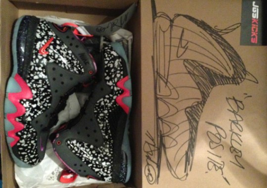 Nike Barkley Posite Max “Area 72” with Marc Dolce Autographed & Illustrated Box
