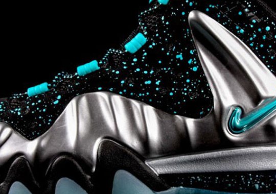 Nike Barkley Posite Max – Pure Platinum – Black – Cyber Blue