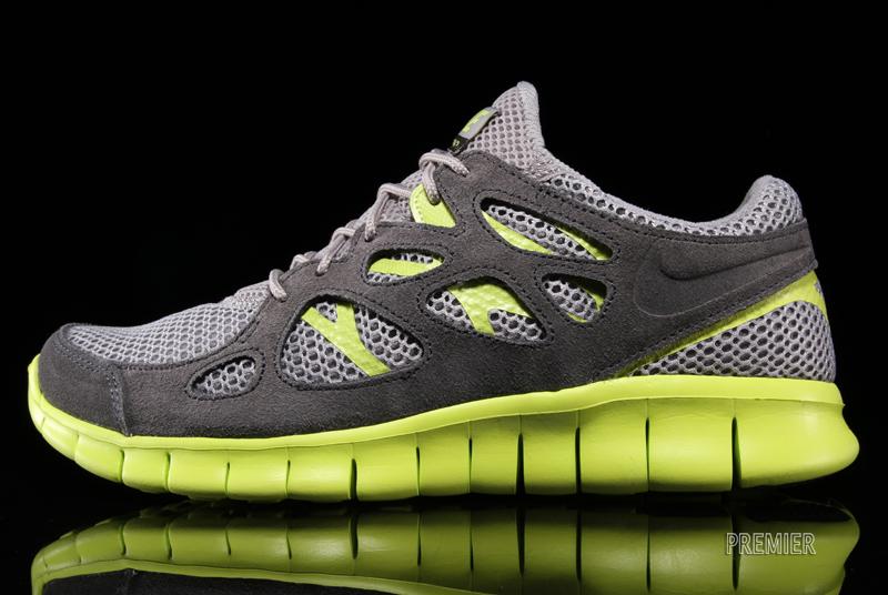 Nike Free Run 2 Ext Medium Grey Black Night Stadium Cyber 1