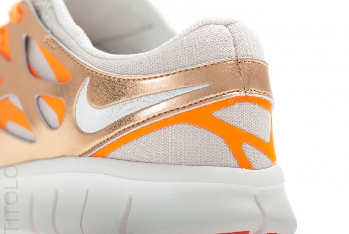 Nike Free Run 2 Metallic Gold Bright Citrus 3