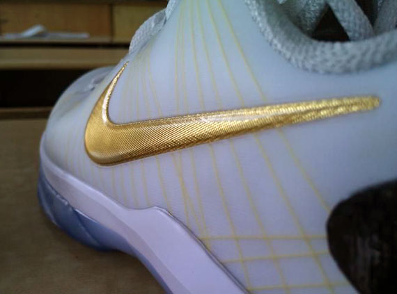 Nike KD V Elite – White/Metallic Gold