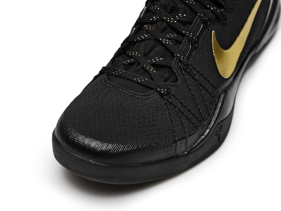 Nike Kobe 8 Elite Plus Black Metallic Gold 03