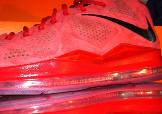 “Red Suede” Nike LeBron X