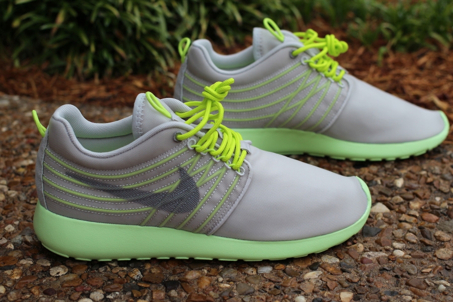 Nike Roshe Run Dynamic Flywire Cyber