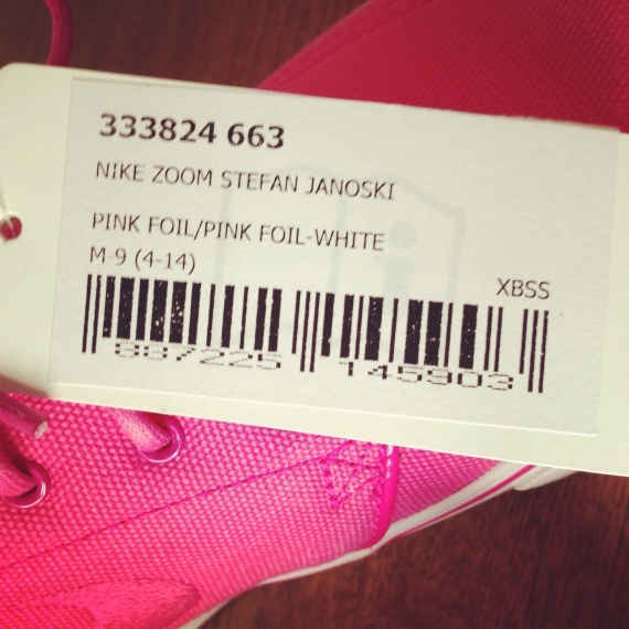 janoski pink foil