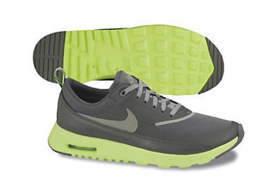 Nike Wmns Air Max Kin Grey Volt