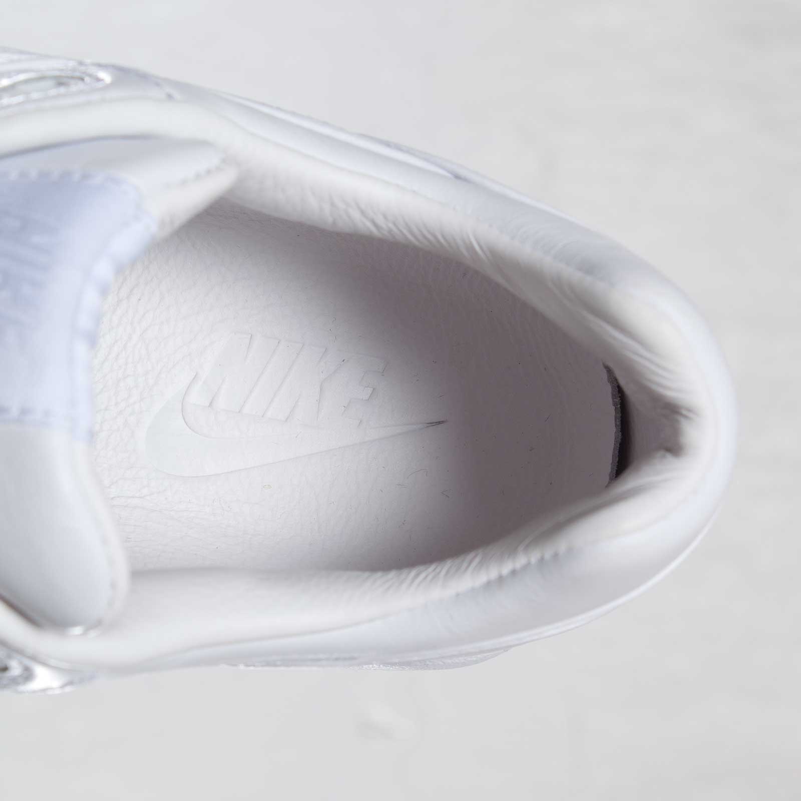 Nike Wmns Air Maxim 1 Sp White 7
