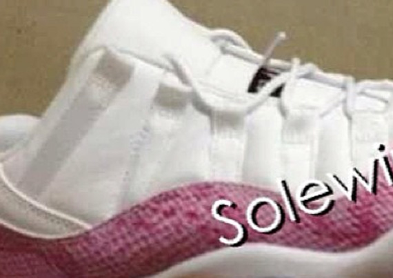 Air Jordan XI Low GS - Pink Snakeskin