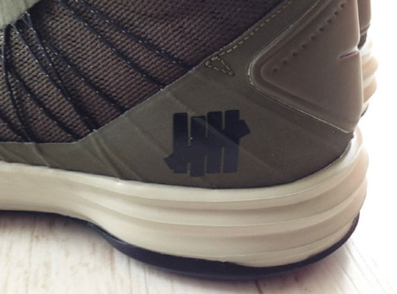 UNDFTD x Nike Hyperdunk 2012 “Ballistic”
