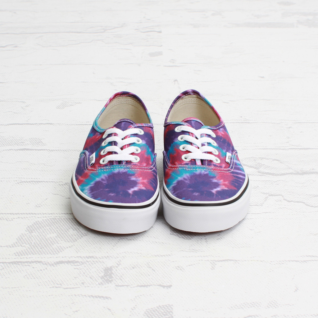 Vans Authentic Womens Tie Dye 3