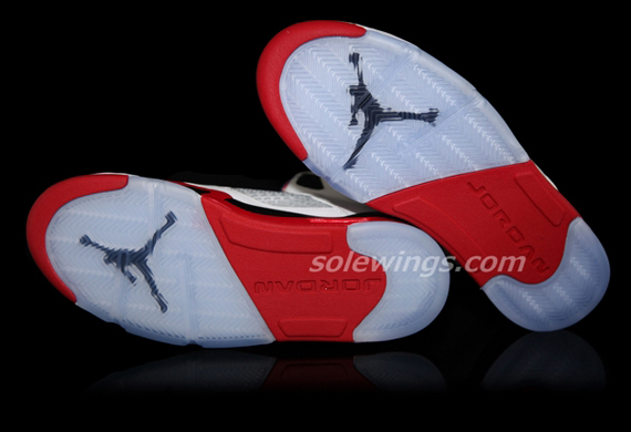 Кроссовки nike air jordan голубые