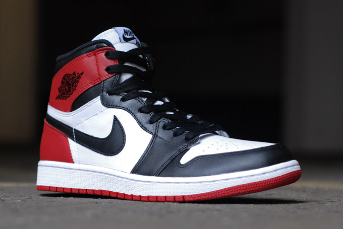 Air Jordan 1 Black Toe Release Reminder 05