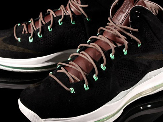 "Black/Mint" Nike LeBron X EXT QS
