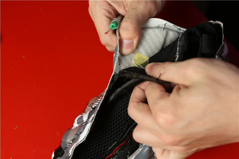 Nike Air Foamposite One Fighter Jet Dissected 24