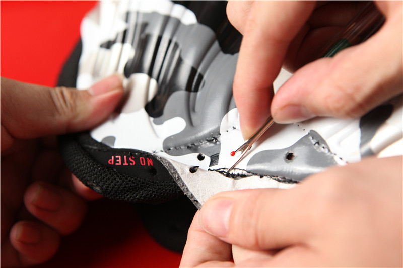 Nike Air Foamposite One Fighter Jet Dissected 34