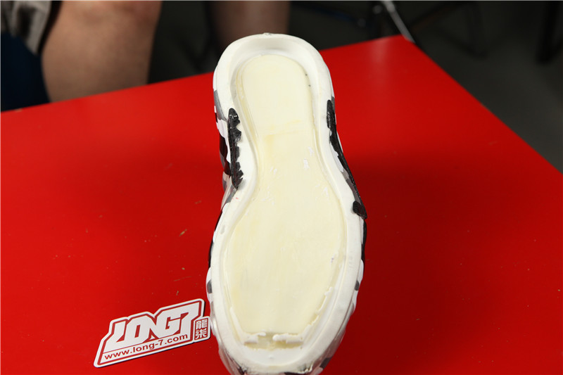 Nike Air Foamposite One Fighter Jet Dissected 37