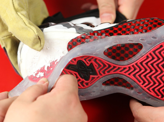 Nike Air Foamposite One Fighter Jet - Dissected 