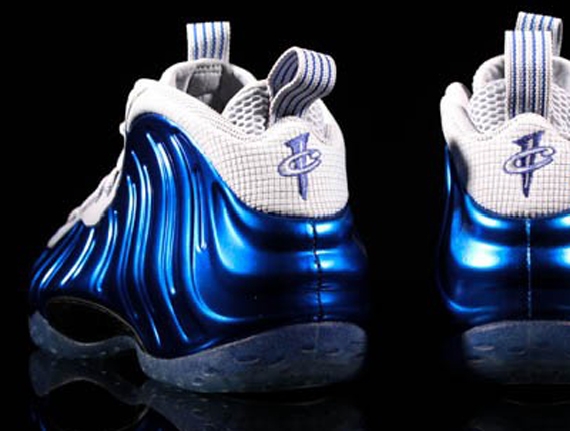 sport royal foamposite