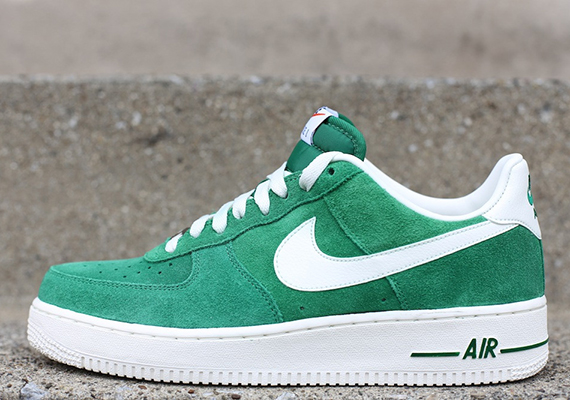 Nike Air Force 1 Low 