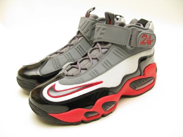Nike Air Griffey Max 1 Pure Platinum Black Cool Grey Pimento 02