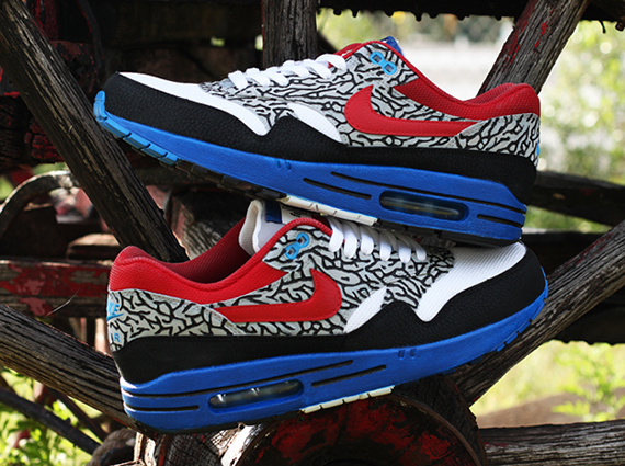 Nike Air Max 1 "Don't $%&k with Texas" by Dank Customs