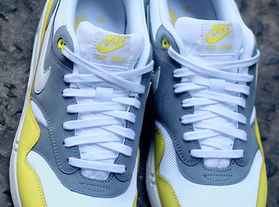 Nike Air Max 1 Essential – Cool Grey – Yellow