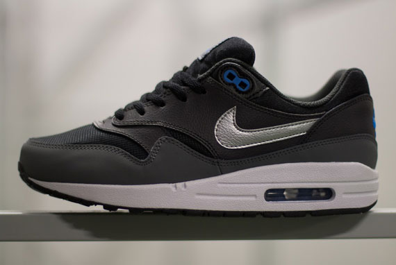 Nike Air Max 1 Gs Black Metallic Silver Photo Blue 2