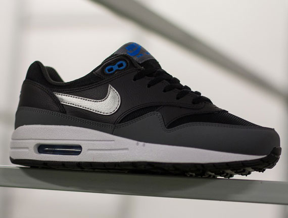 Nike Air Max 1 Gs Black Metallic Silver Photo Blue 3