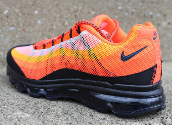 Nike Air Max 95 Dyn Flywire Total Crimson Midnight Turquoise Black Total Orange 3