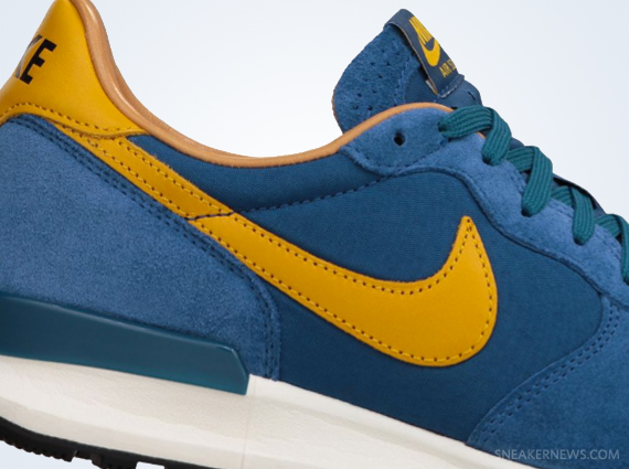 Nike Air Solstice QS "Court Blue" - Available