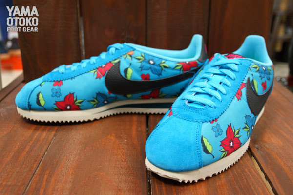 Nike Classic Cortez Nylon Aloha Pack Qs 3